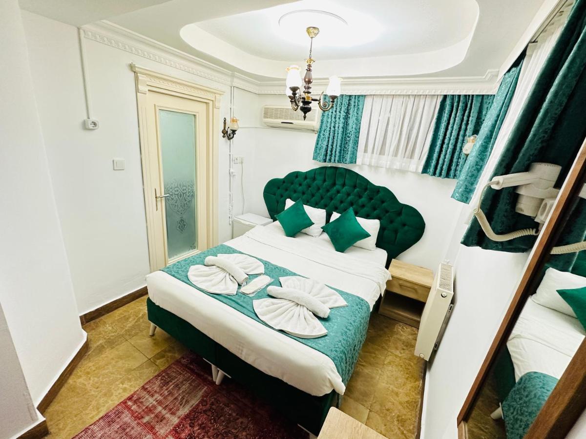 La Petite Maison Hotel Istanbul Bagian luar foto